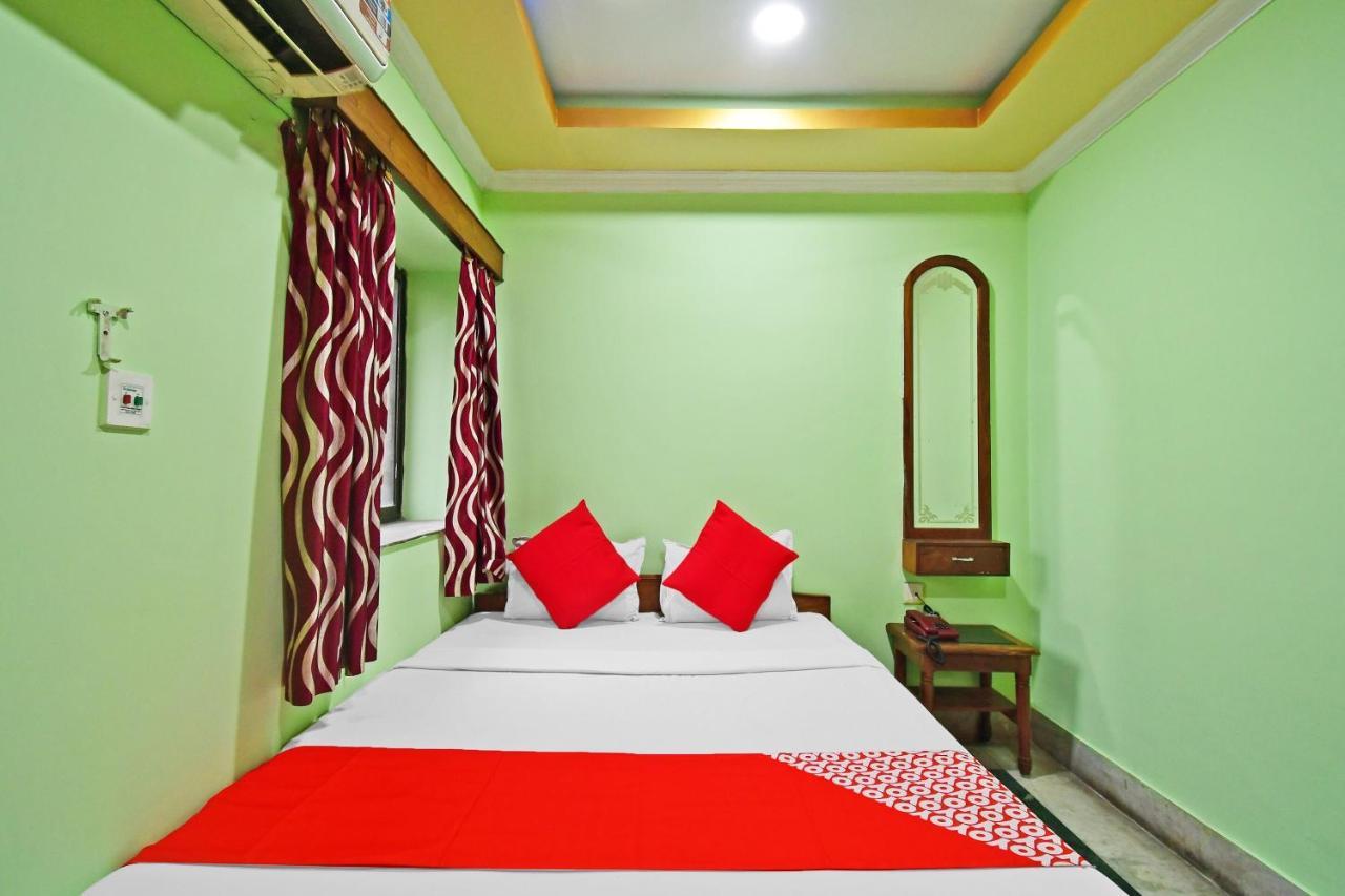 Oyo 85829 Max International Hotel Kolkata Ngoại thất bức ảnh