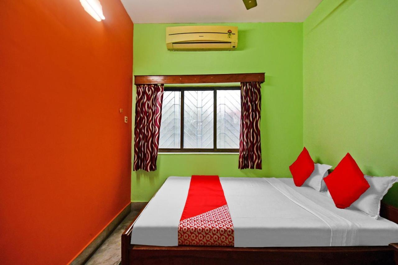 Oyo 85829 Max International Hotel Kolkata Ngoại thất bức ảnh