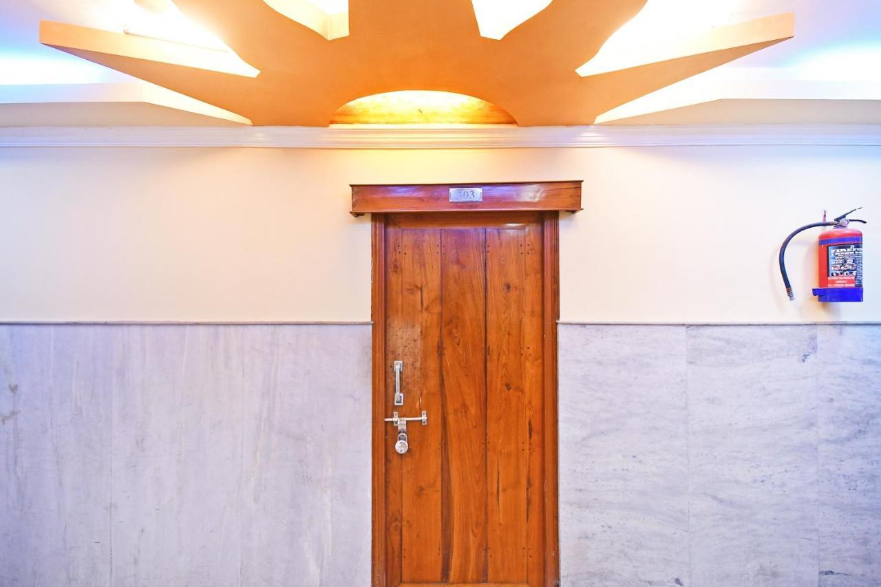 Oyo 85829 Max International Hotel Kolkata Ngoại thất bức ảnh